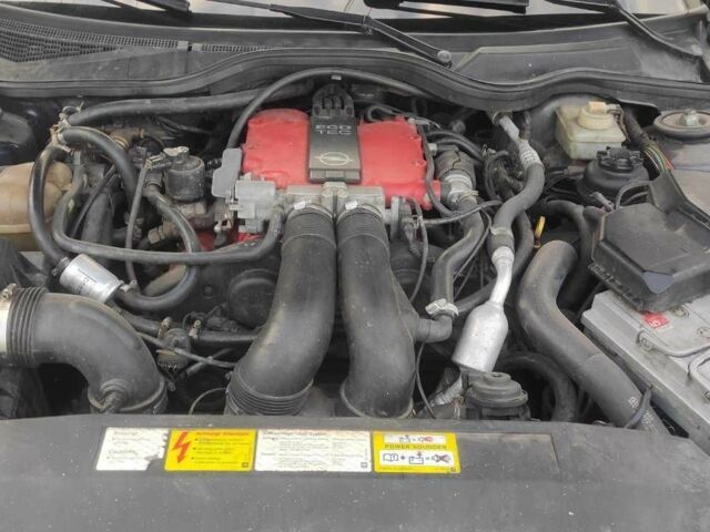 Синий Опель Омега, объемом двигателя 2.5 л и пробегом 385 тыс. км за 3400 $, фото 1 на Automoto.ua