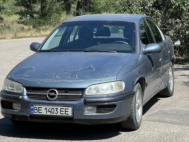 Синий Опель Омега, объемом двигателя 2 л и пробегом 35 тыс. км за 1699 $, фото 1 на Automoto.ua