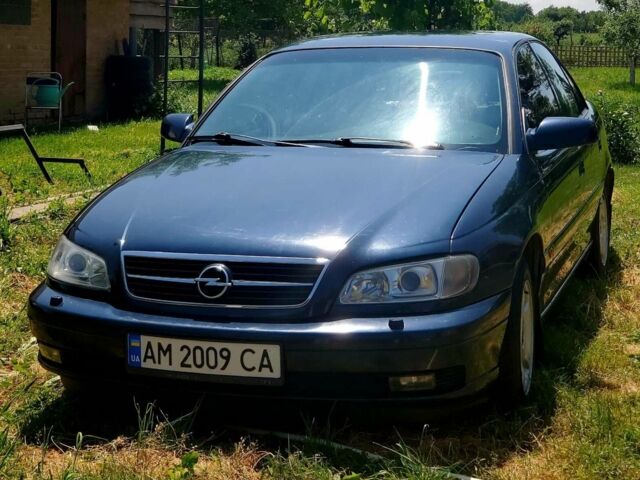 Синій Опель Омега, об'ємом двигуна 2.5 л та пробігом 300 тис. км за 2950 $, фото 1 на Automoto.ua