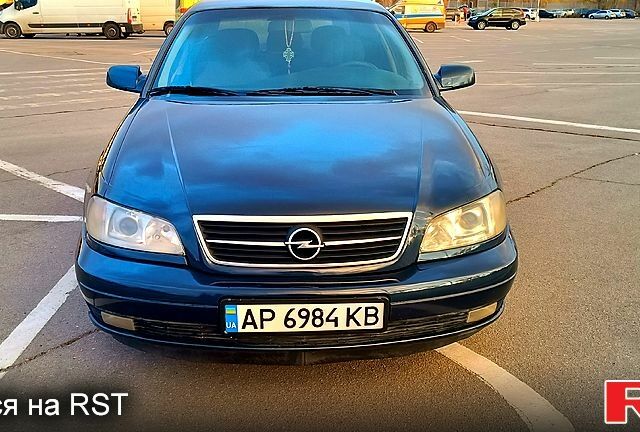 Синий Опель Омега, объемом двигателя 2 л и пробегом 310 тыс. км за 3200 $, фото 1 на Automoto.ua