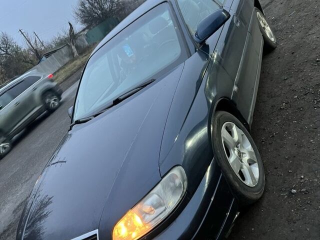 Синій Опель Омега, об'ємом двигуна 2.5 л та пробігом 345 тис. км за 2350 $, фото 1 на Automoto.ua