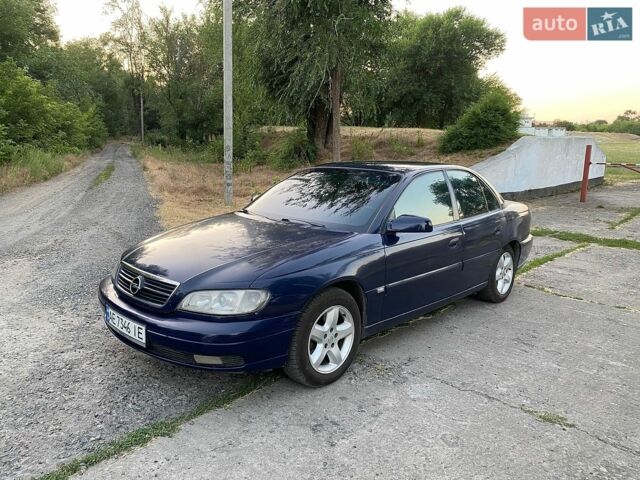 Синий Опель Омега, объемом двигателя 2 л и пробегом 393 тыс. км за 2200 $, фото 1 на Automoto.ua