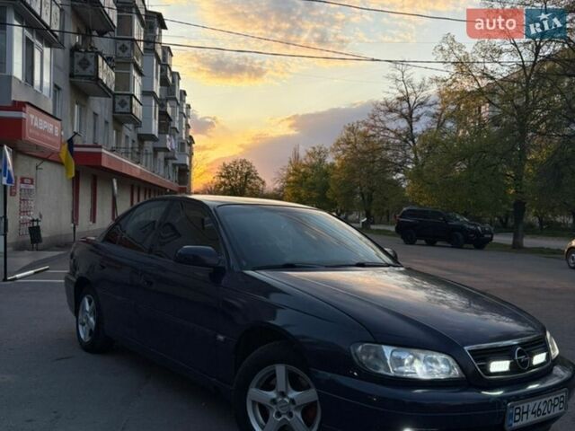 Синій Опель Омега, об'ємом двигуна 2.2 л та пробігом 368 тис. км за 2400 $, фото 1 на Automoto.ua