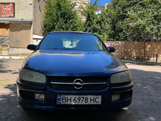 Синій Опель Омега, об'ємом двигуна 2 л та пробігом 32 тис. км за 2800 $, фото 1 на Automoto.ua