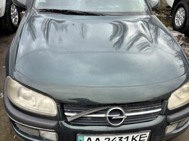 Зеленый Опель Омега, объемом двигателя 2 л и пробегом 210 тыс. км за 2000 $, фото 1 на Automoto.ua