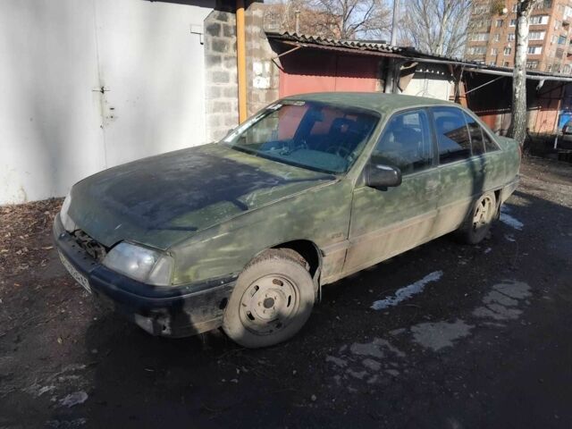 Зелений Опель Омега, об'ємом двигуна 0 л та пробігом 3 тис. км за 500 $, фото 1 на Automoto.ua