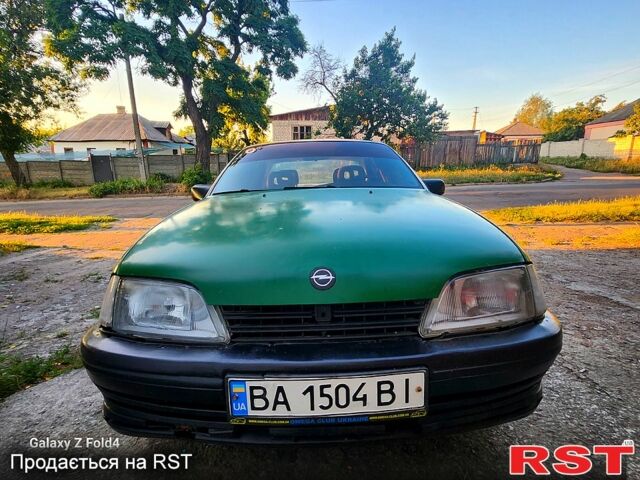 Зелений Опель Омега, об'ємом двигуна 2 л та пробігом 357 тис. км за 1500 $, фото 1 на Automoto.ua