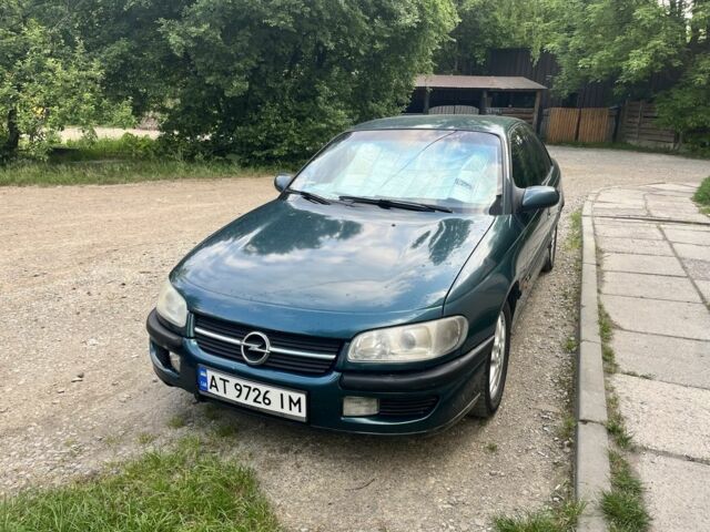 Зеленый Опель Омега, объемом двигателя 2 л и пробегом 240 тыс. км за 1550 $, фото 1 на Automoto.ua