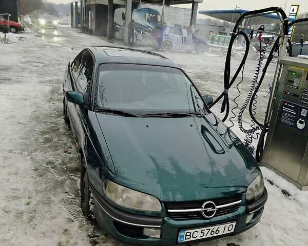 Зелений Опель Омега, об'ємом двигуна 2 л та пробігом 320 тис. км за 2300 $, фото 1 на Automoto.ua