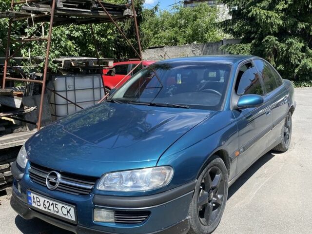 Зелений Опель Омега, об'ємом двигуна 2 л та пробігом 390 тис. км за 2300 $, фото 1 на Automoto.ua