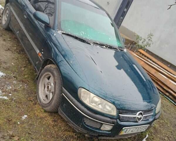 Зеленый Опель Омега, объемом двигателя 2 л и пробегом 350 тыс. км за 1700 $, фото 1 на Automoto.ua