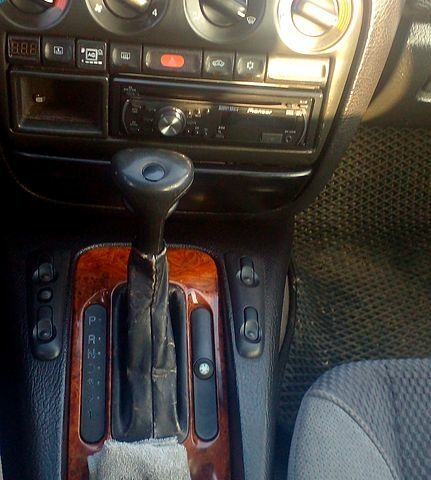Зеленый Опель Омега, объемом двигателя 20 л и пробегом 413 тыс. км за 1670 $, фото 1 на Automoto.ua