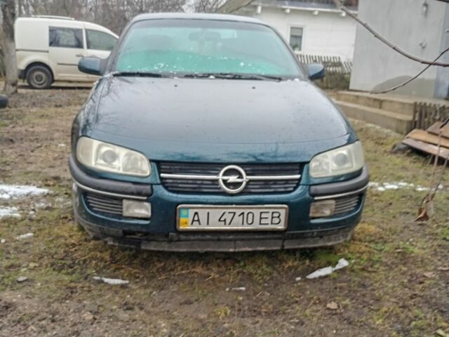 Зеленый Опель Омега, объемом двигателя 2 л и пробегом 350 тыс. км за 1700 $, фото 1 на Automoto.ua