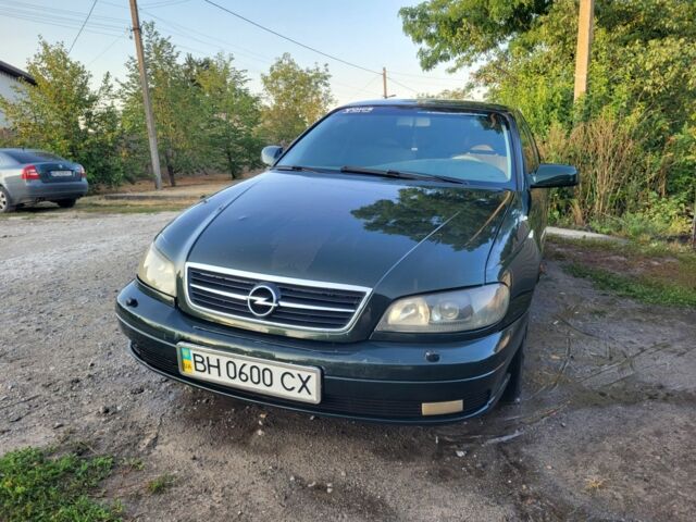 Зелений Опель Омега, об'ємом двигуна 0 л та пробігом 300 тис. км за 2300 $, фото 1 на Automoto.ua