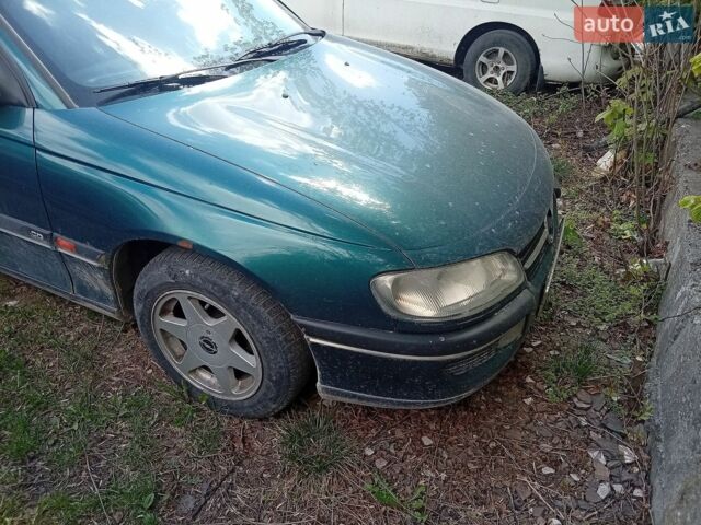 Зелений Опель Омега, об'ємом двигуна 2 л та пробігом 423 тис. км за 1600 $, фото 1 на Automoto.ua