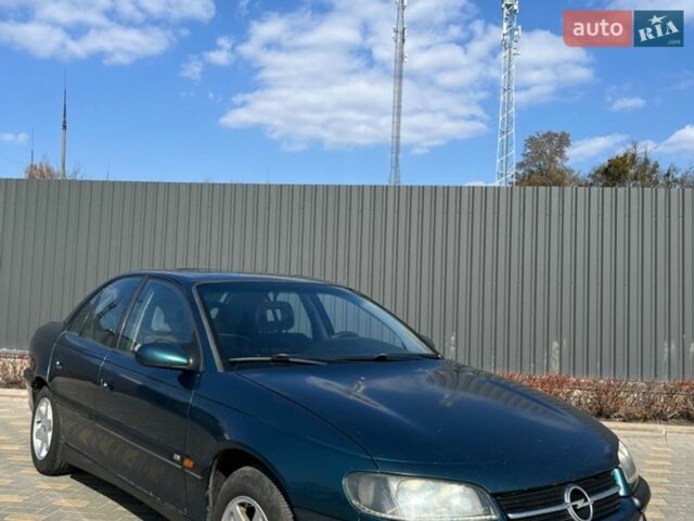 Зеленый Опель Омега, объемом двигателя 2 л и пробегом 308 тыс. км за 2300 $, фото 1 на Automoto.ua