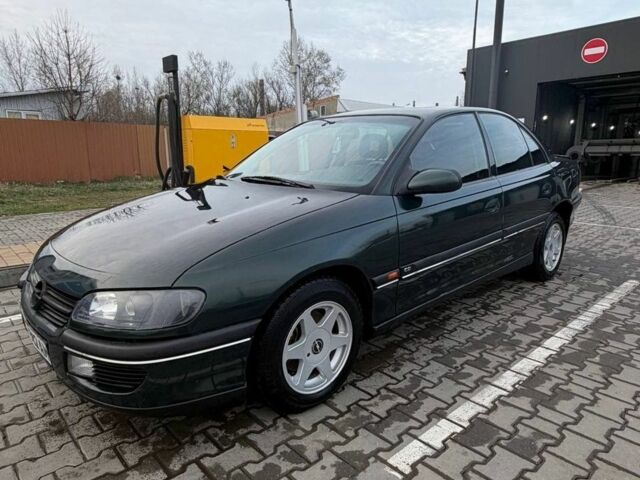 Зелений Опель Омега, об'ємом двигуна 2.5 л та пробігом 270 тис. км за 1900 $, фото 1 на Automoto.ua