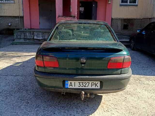 Зеленый Опель Омега, объемом двигателя 2 л и пробегом 0 тыс. км за 3200 $, фото 1 на Automoto.ua