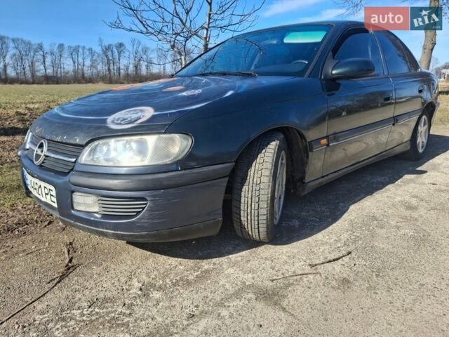 Зеленый Опель Омега, объемом двигателя 2 л и пробегом 375 тыс. км за 1450 $, фото 1 на Automoto.ua