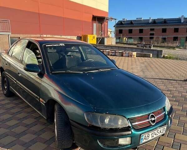 Зеленый Опель Омега, объемом двигателя 2 л и пробегом 361 тыс. км за 1500 $, фото 1 на Automoto.ua