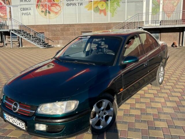 Зеленый Опель Омега, объемом двигателя 2 л и пробегом 361 тыс. км за 1500 $, фото 1 на Automoto.ua