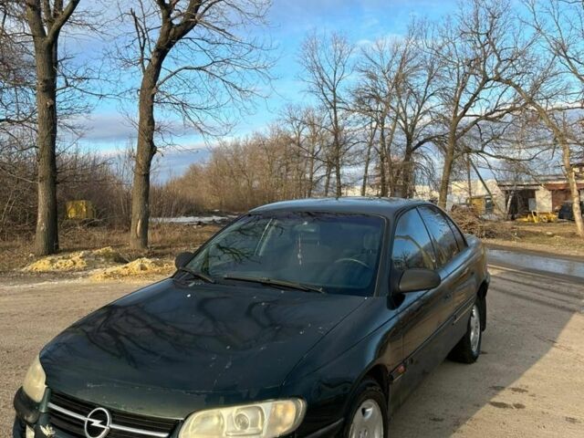 Зеленый Опель Омега, объемом двигателя 2 л и пробегом 276 тыс. км за 2144 $, фото 1 на Automoto.ua