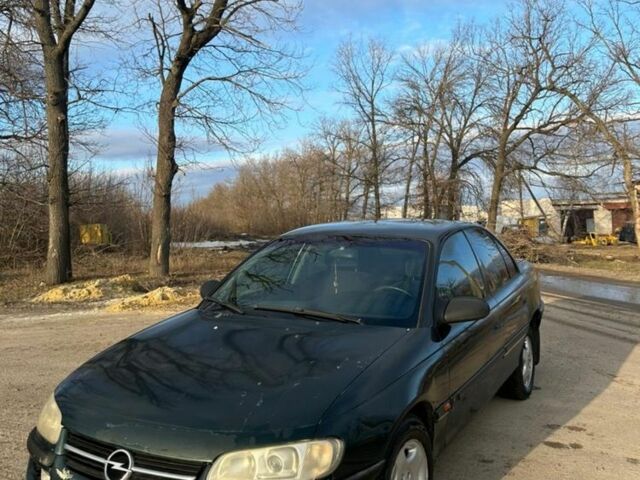 Зеленый Опель Омега, объемом двигателя 2 л и пробегом 276 тыс. км за 2934 $, фото 1 на Automoto.ua