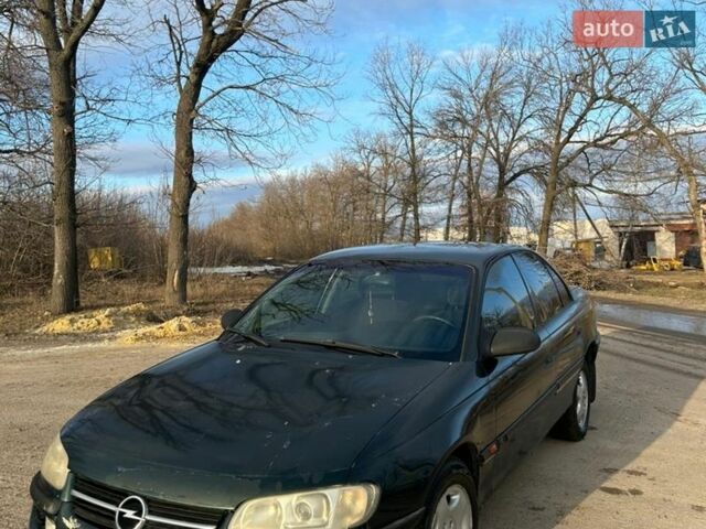 Зелений Опель Омега, об'ємом двигуна 2 л та пробігом 276 тис. км за 2250 $, фото 1 на Automoto.ua