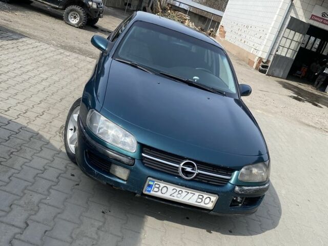 Зелений Опель Омега, об'ємом двигуна 3 л та пробігом 300 тис. км за 1600 $, фото 1 на Automoto.ua
