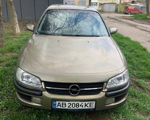 Зеленый Опель Омега, объемом двигателя 2 л и пробегом 503 тыс. км за 2800 $, фото 1 на Automoto.ua