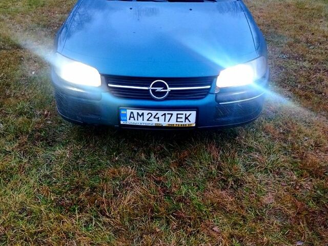 Зеленый Опель Омега, объемом двигателя 2.5 л и пробегом 0 тыс. км за 1750 $, фото 1 на Automoto.ua