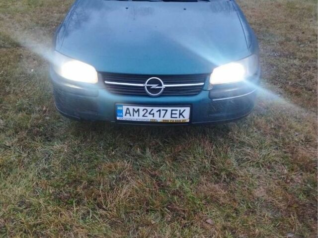 Зелений Опель Омега, об'ємом двигуна 2.5 л та пробігом 3 тис. км за 1750 $, фото 1 на Automoto.ua