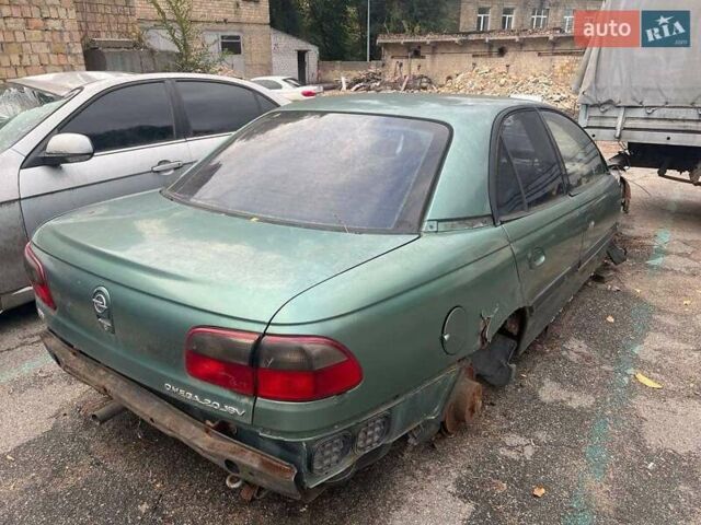 Опель Омега 1999 в Киеве на Automoto.ua Зеленый Опель Омега, объемом двигателя 1.98 л и пробегом 200 тыс. км за 500 $, фото 1 на Automoto.ua