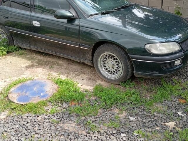 Зелений Опель Омега, об'ємом двигуна 0 л та пробігом 520 тис. км за 1600 $, фото 1 на Automoto.ua