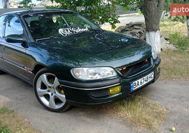 Зелений Опель Омега, об'ємом двигуна 2.5 л та пробігом 250 тис. км за 3000 $, фото 1 на Automoto.ua