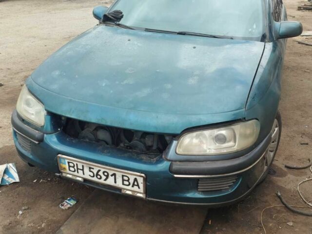 Зелений Опель Омега, об'ємом двигуна 2.5 л та пробігом 384 тис. км за 1500 $, фото 1 на Automoto.ua