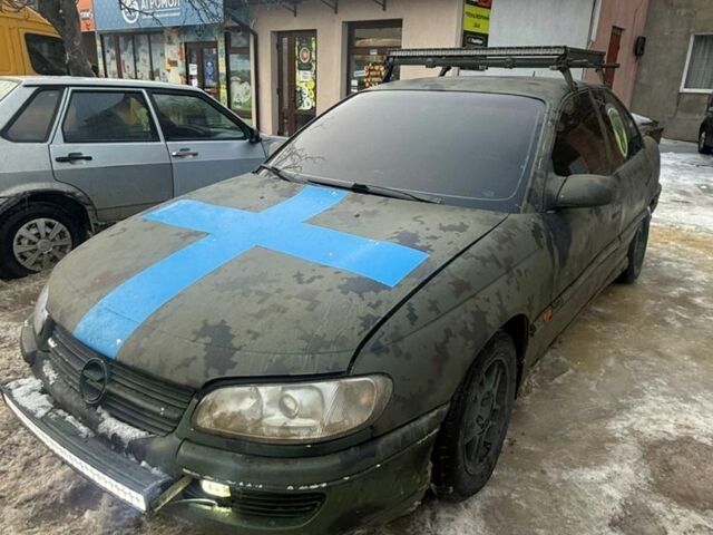Зелений Опель Омега, об'ємом двигуна 0 л та пробігом 200 тис. км за 1000 $, фото 1 на Automoto.ua