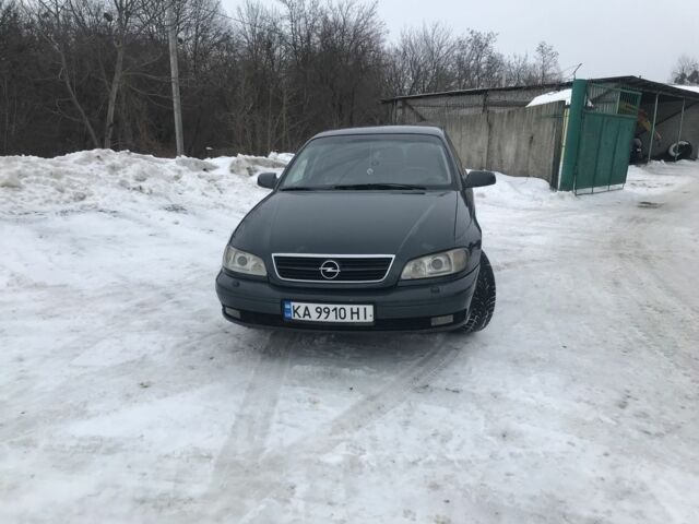 Зелений Опель Омега, об'ємом двигуна 2.2 л та пробігом 250 тис. км за 3200 $, фото 1 на Automoto.ua