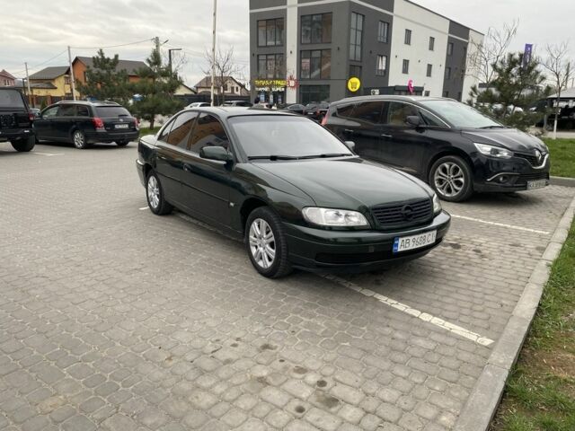 Зелений Опель Омега, об'ємом двигуна 2.2 л та пробігом 388 тис. км за 2999 $, фото 1 на Automoto.ua