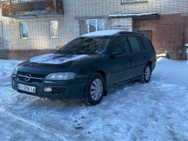Зелений Опель Омега, об'ємом двигуна 2 л та пробігом 378 тис. км за 2100 $, фото 1 на Automoto.ua