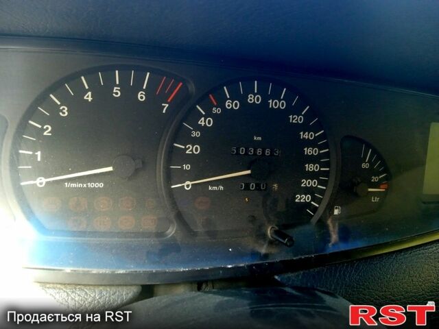 Зеленый Опель Омега, объемом двигателя 2 л и пробегом 500 тыс. км за 1400 $, фото 1 на Automoto.ua