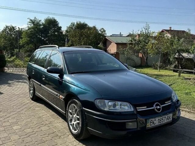 Зеленый Опель Омега, объемом двигателя 2 л и пробегом 200 тыс. км за 2500 $, фото 1 на Automoto.ua