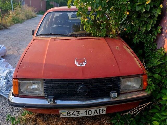 Опель Рекорд, об'ємом двигуна 2 л та пробігом 0 тис. км за 570 $, фото 1 на Automoto.ua