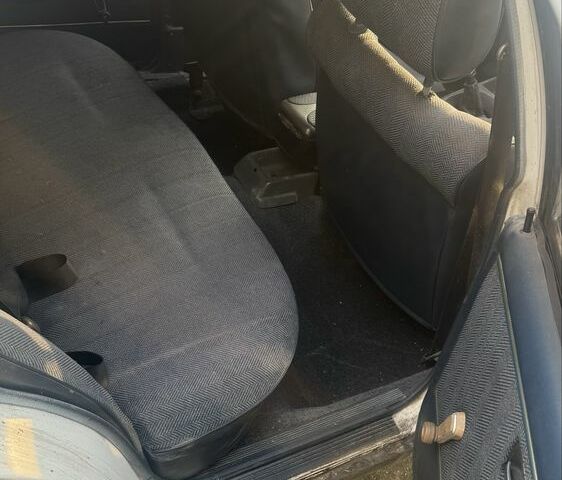 Белый Опель Рекорд, объемом двигателя 2 л и пробегом 280 тыс. км за 346 $, фото 1 на Automoto.ua