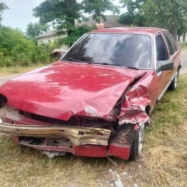 Красный Опель Рекорд, объемом двигателя 0 л и пробегом 3 тыс. км за 238 $, фото 1 на Automoto.ua