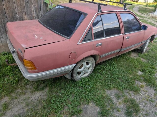 Червоний Опель Рекорд, об'ємом двигуна 2.3 л та пробігом 124 тис. км за 785 $, фото 1 на Automoto.ua