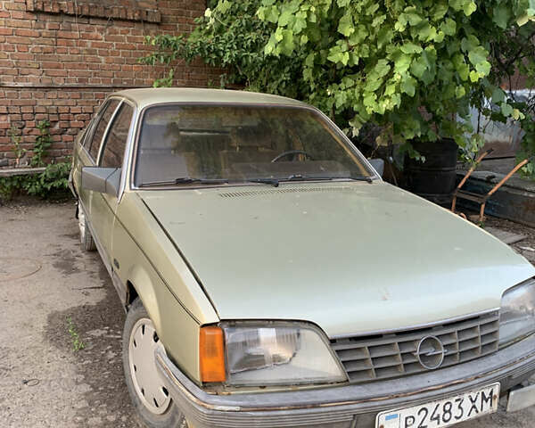 Опель Рекорд, об'ємом двигуна 0 л та пробігом 250 тис. км за 500 $, фото 1 на Automoto.ua