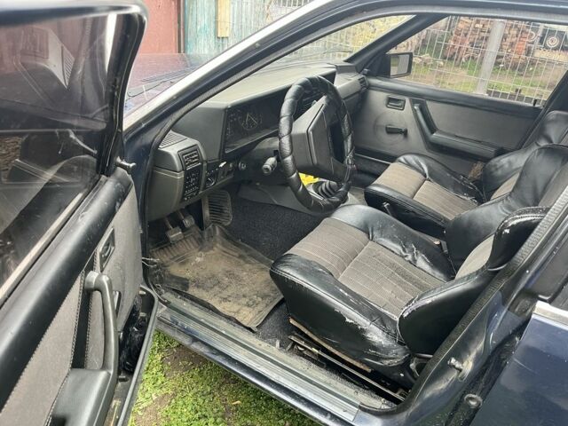 Синій Опель Рекорд, об'ємом двигуна 2 л та пробігом 2 тис. км за 900 $, фото 1 на Automoto.ua