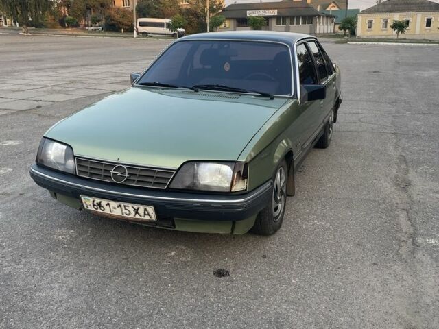 Зелений Опель Рекорд, об'ємом двигуна 2 л та пробігом 1 тис. км за 1505 $, фото 1 на Automoto.ua