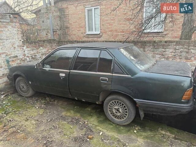 Зеленый Опель Рекорд, объемом двигателя 1.8 л и пробегом 160 тыс. км за 1100 $, фото 1 на Automoto.ua